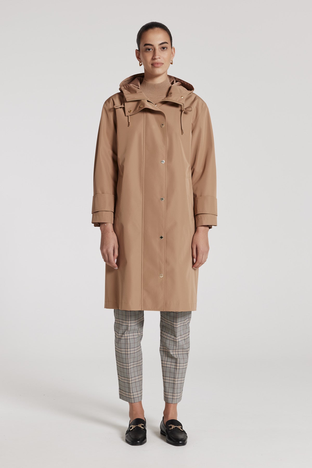 Highlands Raincoat - Parchment-Perri Cutten