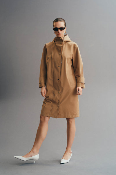 Highlands Raincoat - Parchment-Perri Cutten