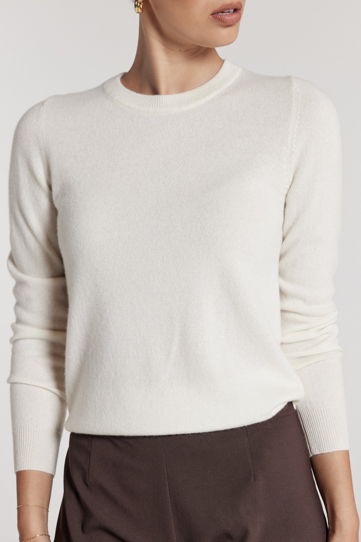 Cashmere Crew Jumper - Cream-Perri Cutten