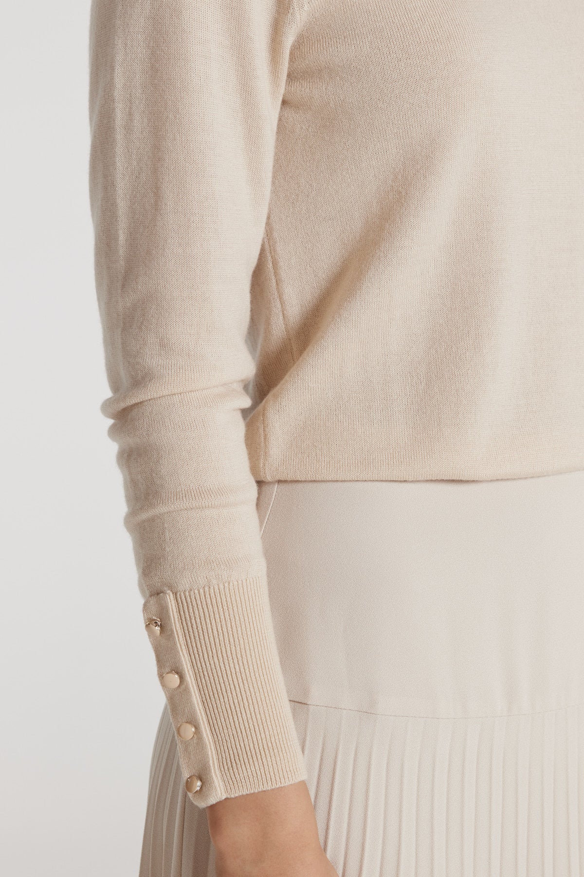 Orla Merino Jumper - Porcelain-Perri Cutten